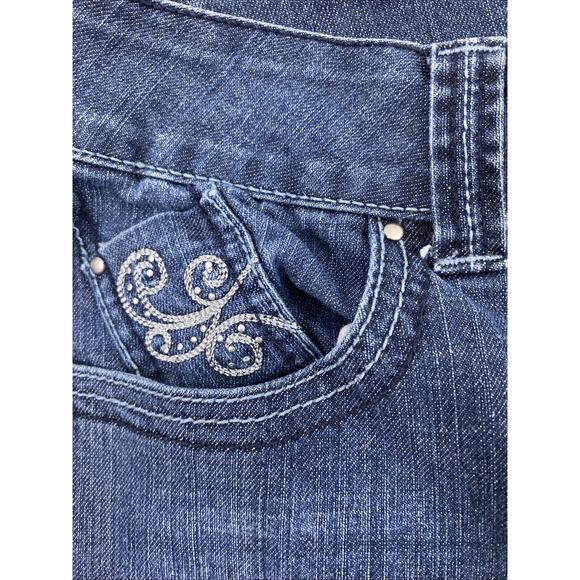 Fashion Bug Jeans Women Size 10 Average Dark Wash Denim Boot Embroidered Pockets - Picture 12 of 13